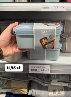 Lunchbox pakowny idealny do szkoły i pracy promocja w Action