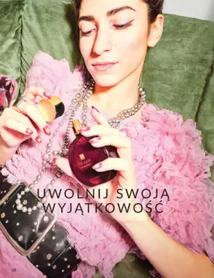 AVON - gazetka promocyjna Katalog Październik 2025 od środy 01.10 do piątku 31.10 - strona 38 AVON - gazetka promocyjna Katalog Październik 2025 od środy 01.10 do piątku 31.10 - strona 38