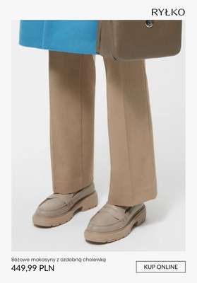 Beżowe mokasyny z ozdobną cholewką