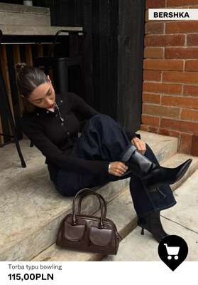 Błyszcząca torebka z łańcuchem