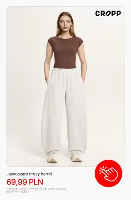 Cropp - gazetka promocyjna Jeansy i spodnie damskie z wyprzedaży od poniedziałku 13.04  - strona 6
