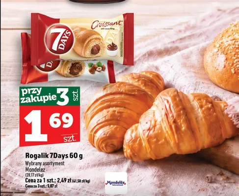 Rogalik z nadzieniem kakaowym 7Days promocja w TOPAZ