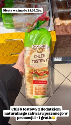 Chleb tostowy pszenny z dodatkiem naturalnego zakwasu pszennego Dan Cake promocja w Dino
