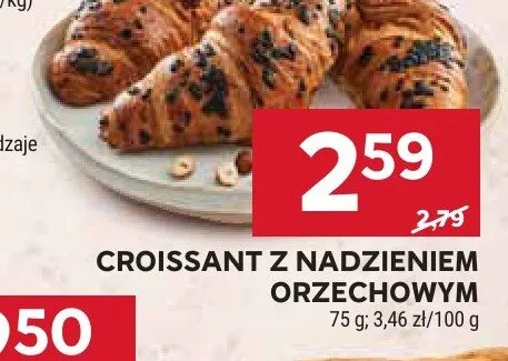 Croissant z nadzieniem orzechowym promocja w Stokrotka