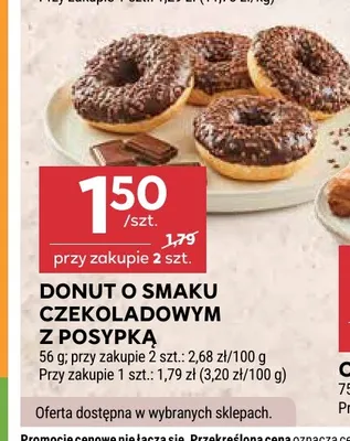 Donut o smaku czekoladowym z posypką promocja w Stokrotka