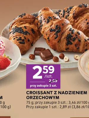 Croissant z nadzieniem orzechowym promocja w Stokrotka