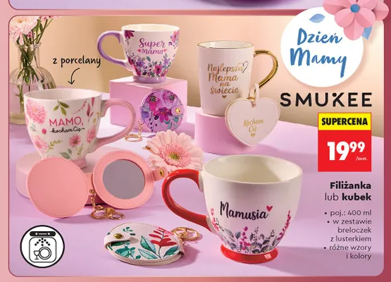 Filiżanka z porcelany SMUKEE w zestawie breloczek z lusterkiem 400ml promocja w Biedronka