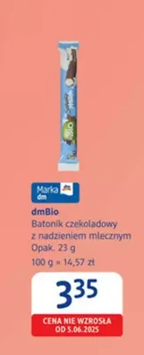 Batonik czekoladowy z nadzieniem mlecznym dmBio promocja w Drogerie DM
