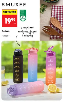 Bidon z napisami motywacyjnymi i miarką SMUKEE 1l promocja w Biedronka