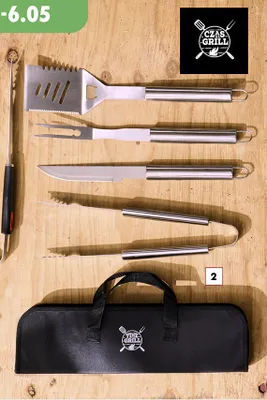 Akcesoria do grilla zestaw ze szpatułką, szczypcami, z widelcem i nożem w etui promocja w Biedronka