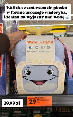 Walizka - wieloryb, z zestawem zabawek do piasku promocja w Biedronka