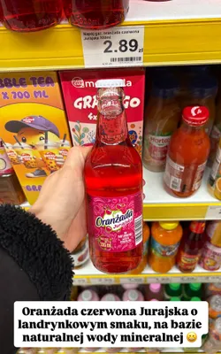 Napój gazowany oranżada czerwona  promocja w Dino