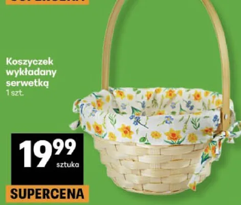 Koszyczek wiklinowy wyłożony serwetką promocja w Delikatesy Centrum