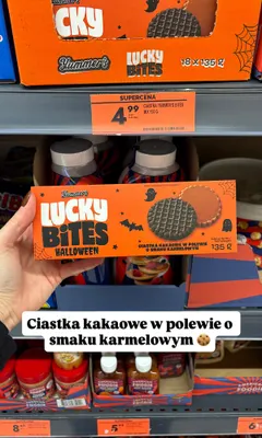 Ciastka Yummer's Lucky Bites kakaowe w polewie o smaku karmelowym promocja w Biedronka