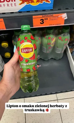 Napój herbaciany Lipton Green Ice Tea Strawberry promocja w Biedronka