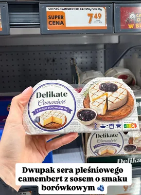 Ser pleśniowy Camembert Delikate z sosem borówkowym 2-pak promocja w Biedronka