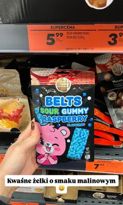 Żelki kwaśne paski Asia Flavours o smaku malinowym promocja w Biedronka