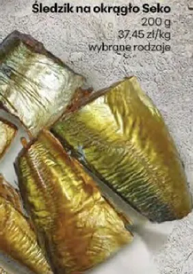 Śledź na okrągło wybrane rodzaje promocja w Delikatesy Centrum