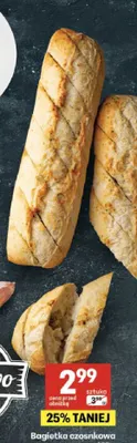 Bagietka czosnkowa La Lorraine promocja w Delikatesy Centrum