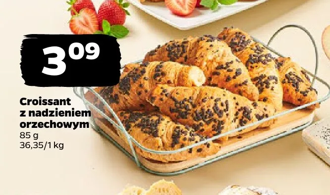 Croissant z nadzieniem orzechowym promocja w Netto