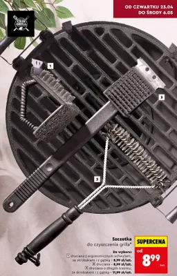 Szczotka druciana o długim trzonku, ze skrobakiem i z gąbką do czyszczenia grilla promocja w Biedronka