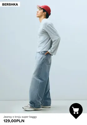 Jeansy o kroju super baggy Bershka promocja w Bershka
