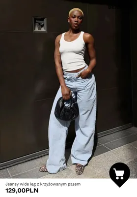 Jeansy wide leg z krzyżowanym pasem Bershka promocja w Bershka