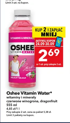 Napój Oshee Vitamin Water witaminy i minerały czerwone winogrona dragonfruit promocja w LEWIATAN