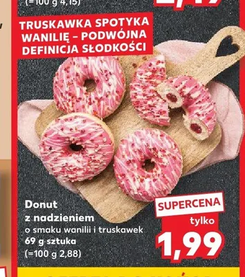 Donut z nadzieniem o smaku wanilii i truskawek promocja w Kaufland