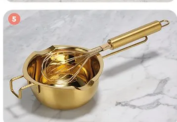 Miska kuchenna do rozpuszczania czekolady z trzepaczką promocja w Biedronka