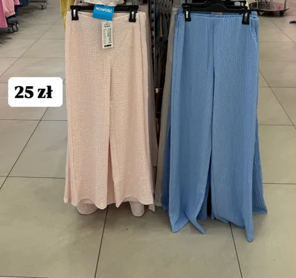 Komplet młodzieżowy - spodnie, różne kolory promocja w Pepco