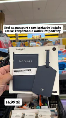 Etui na paszport i zawieszka na bagaż Smukee Home promocja w Biedronka