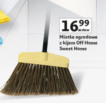 Miotła ogrodowa z kijem Off promocja w Auchan