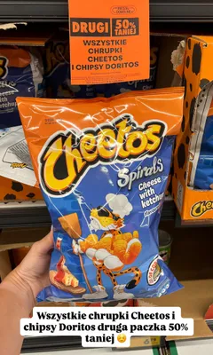 Chrupki Cheetos Spirals Cheese with ketchup flavoured promocja w Biedronka