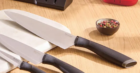 Nóż szefa kuchni Tefal dł. 20 cm promocja w Biedronka