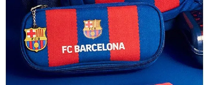 Piórnik z organizerem FC Barcelona promocja w Pepco