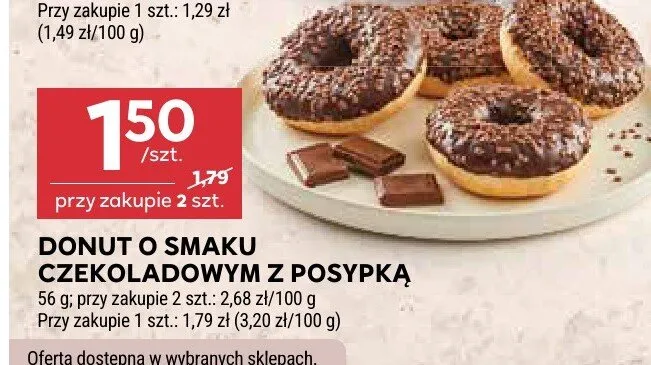 Donut o smaku czekoladowym z posypką promocja w Stokrotka