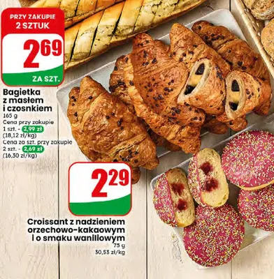 Croissant z nadzieniem orzechowo-kakaowym promocja w Dino