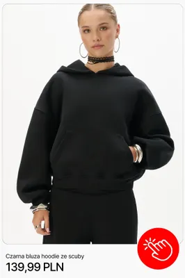 Czarna bluza hoodie ze scuby Cropp promocja w Cropp