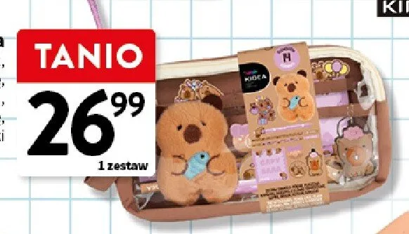 Zestaw piórnik Kapibara + pluszowa kapibara + akcesoria Kidea promocja w Intermarche