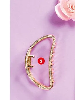 Klamra w kształcie róży, perłowa lub złota promocja w Biedronka