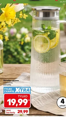 Karafka szklana z metalową pokrywką promocja w Kaufland