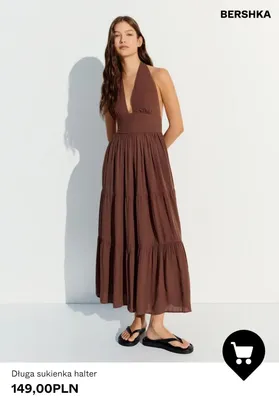 Sukienka długa halter Bershka promocja w Bershka