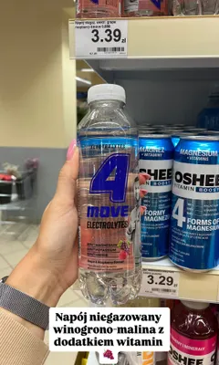 Napój niegazowany z elektrolitami 4Move winogrono-malina promocja w Dino