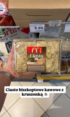 Ciasto biszkoptowe kawowe z kruszonką Amicake promocja w Dino