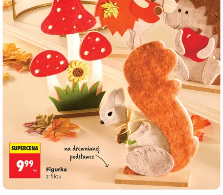 Figurka z filcu na drewnianej podstawce promocja w Biedronka