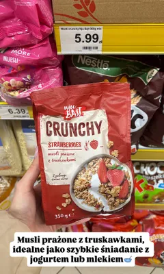 Musli crunchy z truskawkami promocja w Dino