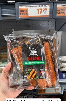 Kiełbaski Czas na Grill z serem cheddar i papryką jalapeno promocja w Biedronka