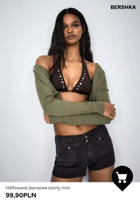 Szorty jeansowe mini haftowane Bershka promocja w Bershka