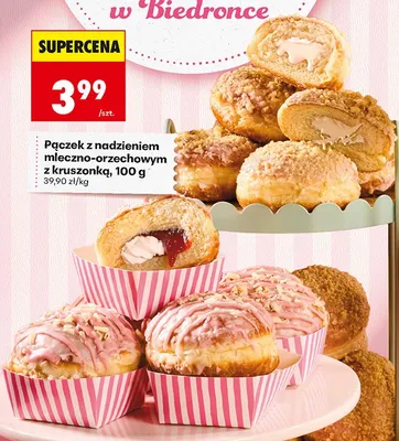 Pączek z nadzieniem mleczno-orzechowym z kruszonką promocja w Biedronka